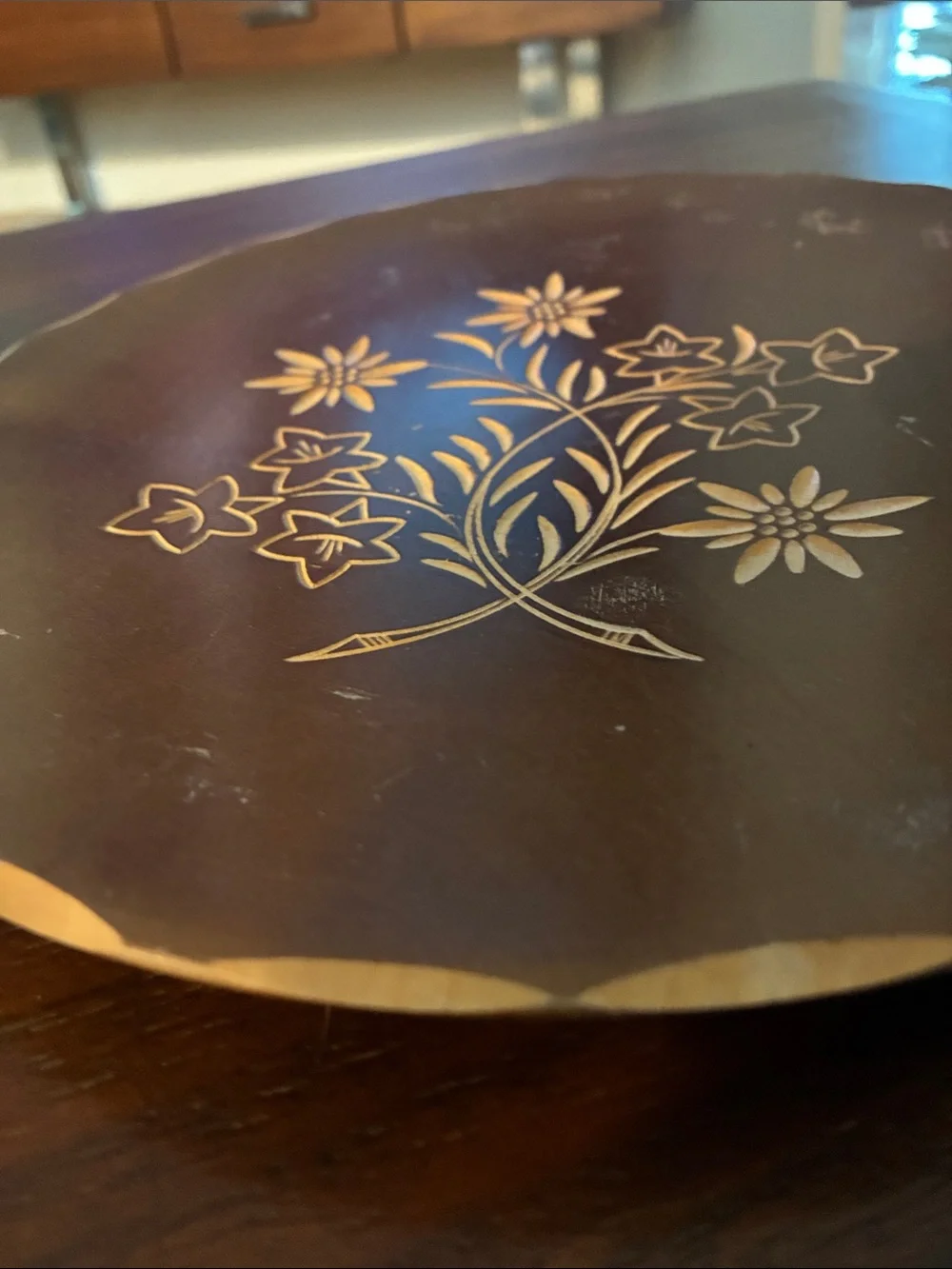 Walter Stahli Wood Carving 3855 Brienz Switzerland Collectible Plate 8” Vtg Wood